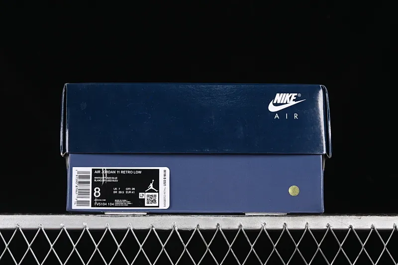 All categories Air Jordan Jordan series basketball shoes Air Jordan 11 Air Jordan 11 Low "Diffused Blue" AJ11 Joe 11 navy blue genuine carbon FV5104-104